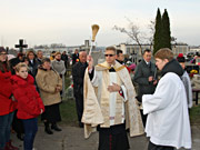 Parafia p.w. Boego Ciaa w omy - Wszystkich witych - procesja