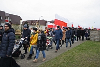 Procesja w ramach oglnopolskiej akcji Marszu Papieskiego