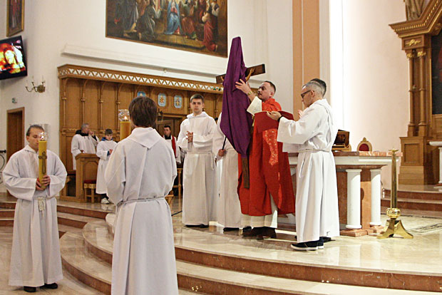 Wielki Pi�tek, Liturgia M�ki Pa�skiej - 3 kwietnia 2026 r.