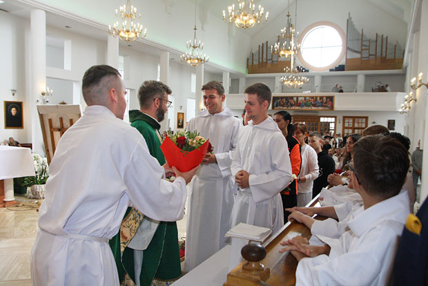 Parafia p.w. Bo�ego Cia�a w �om�y, po�egnanie Ksi�dza �ukasza Brzostowskiego - 23.08.2026 r.